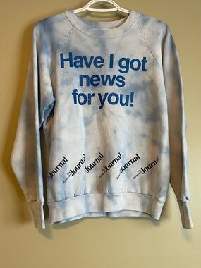Vintage 1980’s Edmonton Journal Single Stitch Fruit of the Loom Raglan Crewneck
